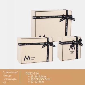 Spot UV / Varnishing Cardboard Gift Box Packaging Box With Ribbon