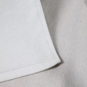 Water Absorbent Hemmed Snow White Towel