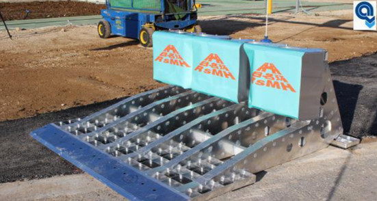 Buy 1894*1000*1144mm Musashi Vehicle Security Barriers at wholesale prices