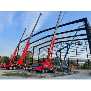 Customizable Versatile Steel Frame Warehouse Construction With Sandwich Panel