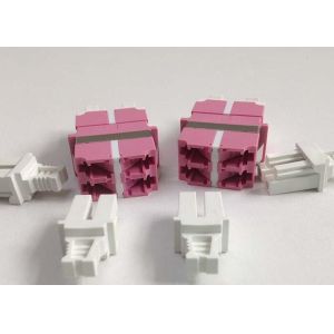 MM OM4 Fiber Optic Connector 4 Cores Ceramic Sleeve For Data Center Equipment