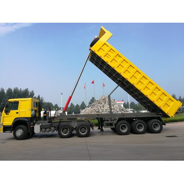 Buy 3 Axles Van-Type Self-Dumping Trailer Tough and Durable for Wear-Resistant Steel at wholesale prices