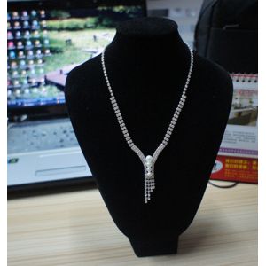 Quality OEM /ODM mixed metal necklaces with rhinstones,pearls (Gold , silver , black , white) for sale