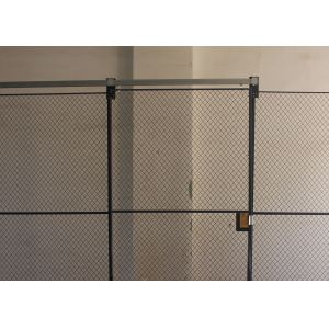 Roofed 3 Sides Wire Mesh Security Partitions Warehouse Cage Systems 20*10 *8