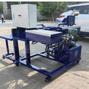 Bale Weight 5-10kg Hydraulic Press Bagging Baler Machine for Old Clothings