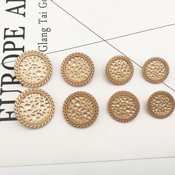 Factory wholesale high quality metal buttons hand stitched button windbreaker metal buttons can be customized LOGO