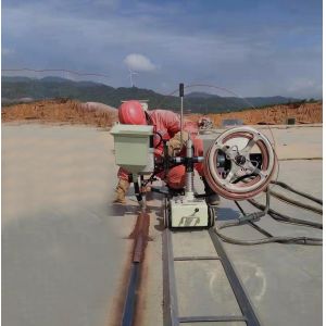 Advanced Semi-Automatic Tank Bottom Plate Corner Welder with Welding Voltage of