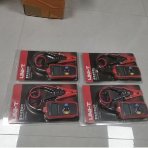 UNI-T UT673A/UT675A Battery Testers with 128*64 Black and White Lattice Display