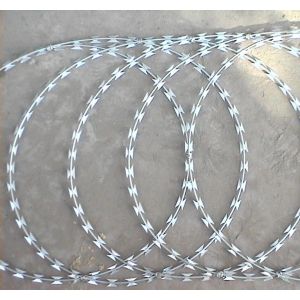 Beautiful Shape Razor Wire Fence Corrosion Resistant Good Deterrent Effects