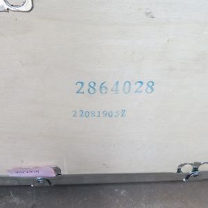 Selling Engine Cylinder Head Assembly 4952829