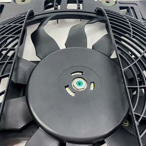 Quality E39 Radiator Fan 300W Electric Fan Radiator Cooling Fan Assembly For Engine Model for sale