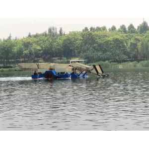 16 CBM Aquatic Weed Harvester with 2.1m Cutting Width