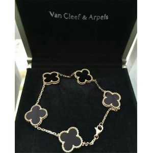 Van Cleef & Arpels Vintage Alhambra bracelet 5 motifs bracelet in yellow gold