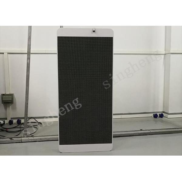 Buy P5 Wireless Outdoor Pole LED Display Full Color Tube Chip Color Long Lifespan at wholesale prices