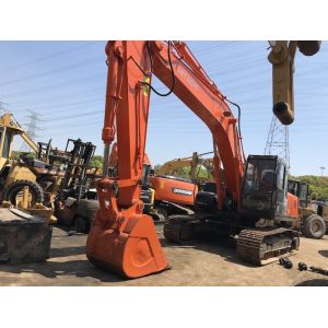 Japan Made Used Crawler Hitachi ZX200 Excavator Year 2012 & Isuzu Engine