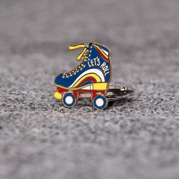 New design lapel pin custom metal brooch badge independence cartoon pin