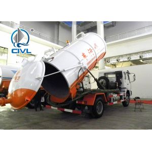 China Sinotruk Howo7 Transporting Sewage Tank Cleaning Truck / Septic Pumping Truck 17CBM LHD 336HP on sale