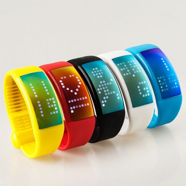 Buy shenzhen supplier silicone rubber bracelet bluetooth programmable bracelet heart rate at wholesale prices