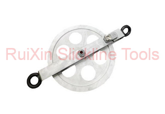 Buy Pressure Control Wireline Hay Pulley 12 Inch Slickline Operation API at wholesale prices