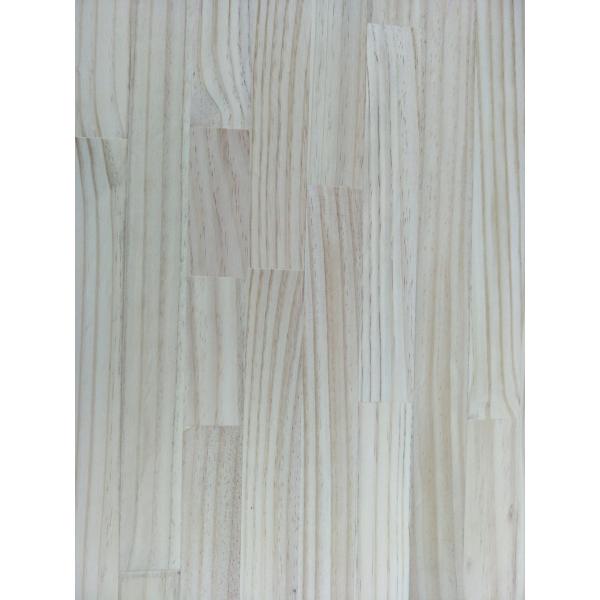Traditional Design Style Zealand Pine Wood Sheets With Density 480-550kg/M3