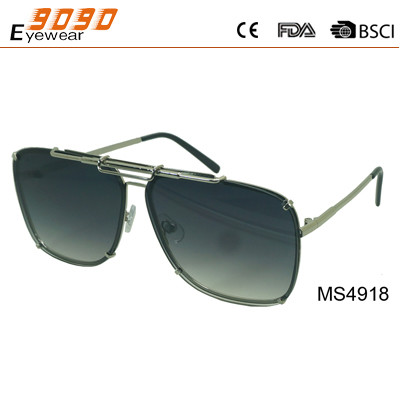 Buy 2018 rectangle fashion metal with 100% UV protection lens, suitable for men and women at wholesale prices