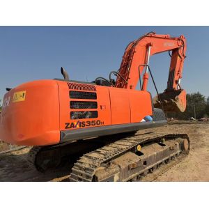 Hitachi 350-3G excavator has a functioning engine and no oil leakage