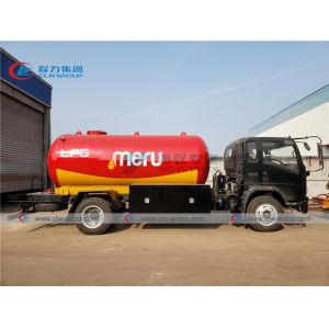 Sinotruk Howo 160HP 10cbm LPG Gas Tanker Truck