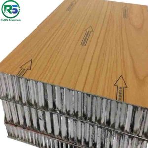 Modern Aluminum Honeycomb Panels With Fluorocarbon Spraying 30MM Thickness
