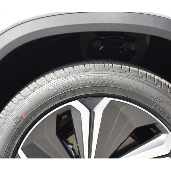 Hybrid Geely Xingyue L 2022 1.5TD Fuel-Saving Super Xun Model 5 Door 5 seats SUV