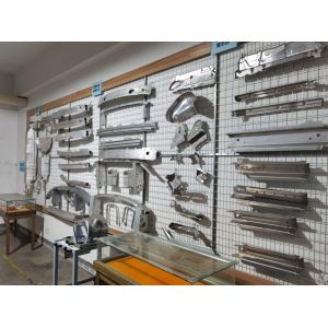 Stretching Mold CNC Compound Die Stamping EDM Progressive Press Tool