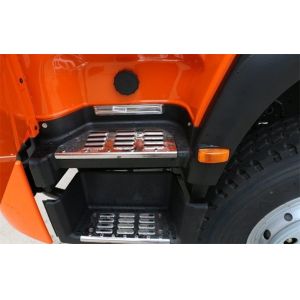 Diesel HOWO 6X4 60 Tons Semi Trailer Trucks