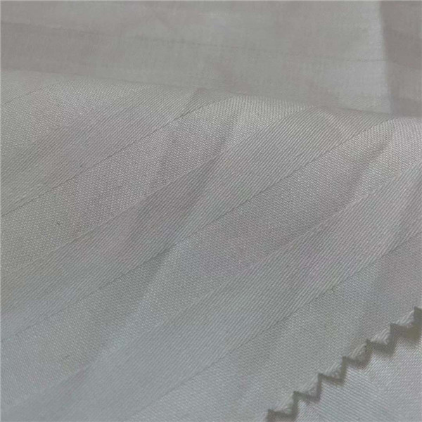 Buy 40SX40S 60 Cotton 40 Polyester Fabric 125gsm 150cm Water Resistant Fabric at wholesale prices
