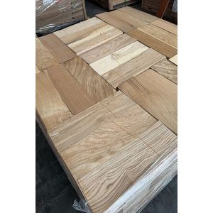 Thick 1.2mm European Oak Veneer Flooring light color D grade