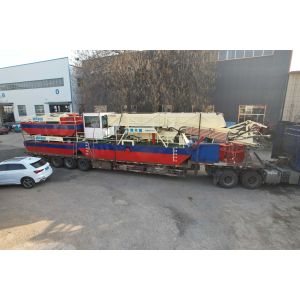 24 m3/h Hydraulic Water Hyacinth Harvester Machine / Aquatic Weed Harvester With