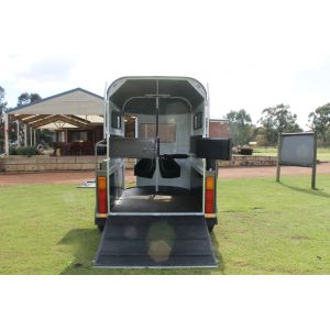 2 Horse Straight Load - Classic Series