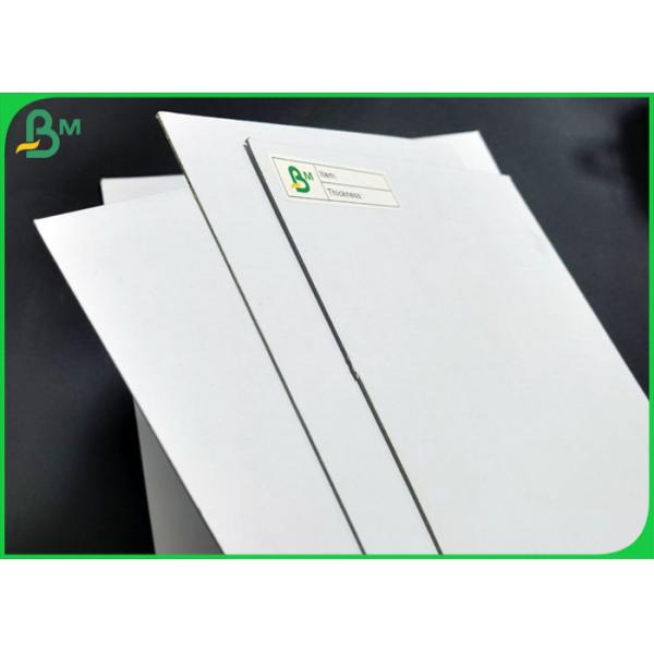 Hard Stiffness 1.5mm 1.8mm Thick White Coated Triplex Paper Board Sheets Hard stiffness 1.5mm 1.8mm Thick White Coated Triplex paper Board Sheets