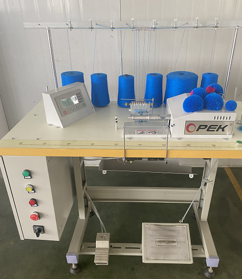High Speed Pompom Making Machine with Fancy Yarn Capability and NO Computerized Control