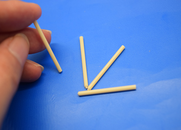 Alumina Ceramic Parts Cylinder Sleeve , 95% - 99% Alumina Ceramic Bushings Bearings Parts