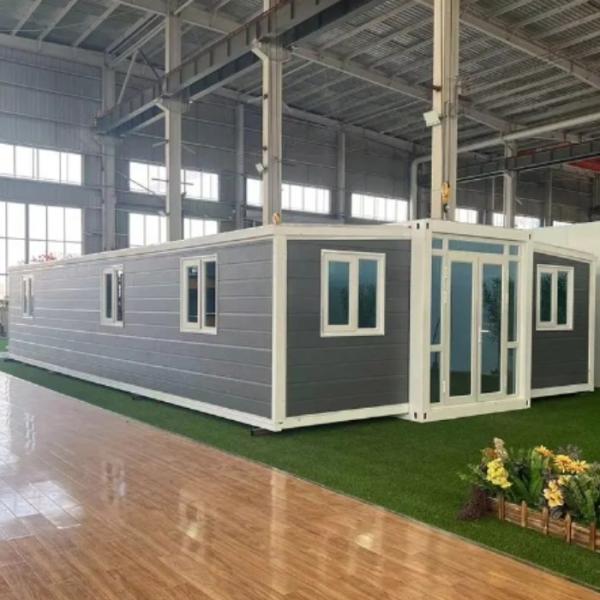 Buy Waterproof And Fireproof Easy To Install Prefab Expandable House Three Bedroom at wholesale prices