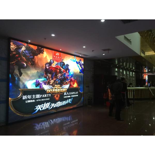 Small Pixel P2 Indoor LED Display Board , LED Backdrop Screen For Video Animation