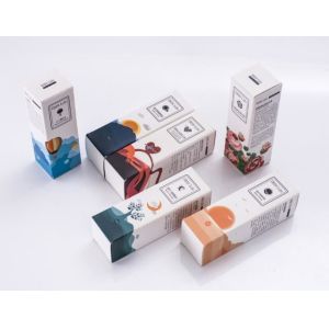 33x33x110mm CMYK Luxury Cosmetics Box , GMI Custom Logo Packaging Boxes