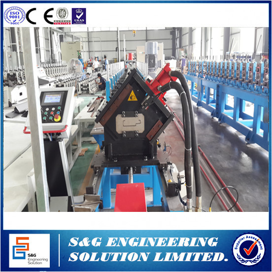 Quality Reliable Steel Frame Roll Forming Machine , Multi Language Sheet Metal Roll Former Machine for sale
