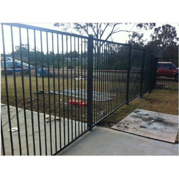 Stain Green Powder Hercules Q235 Steel Fencing Panels Falt Top Design