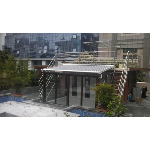 Balcony Retractable Louvered Roof Pergola