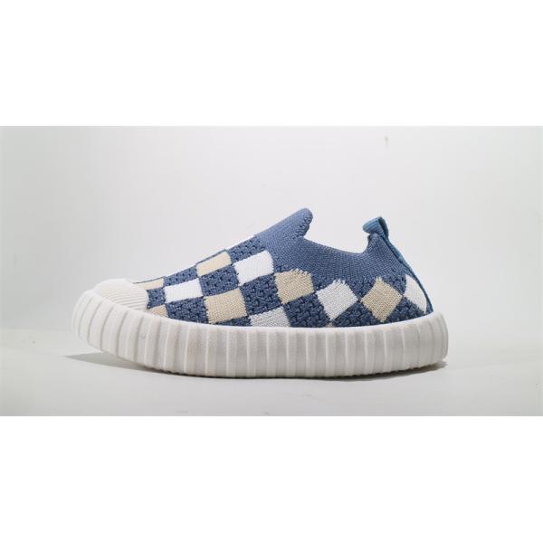 Buy Lightweight Flyknit Running Shoes Rubber Outsole Medium Width at wholesale prices