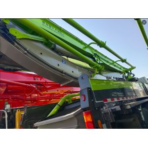 47m Boom ZOOMLION Old Concrete Pump Truck 2013 Used Boom Pump Truck