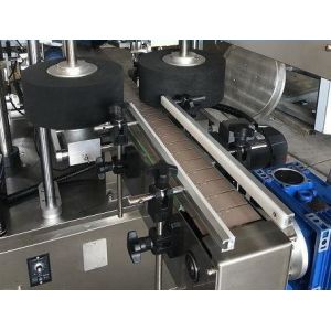 Multi Functional Sticker Labeling Machine For Bottles Cans Cartons Bags