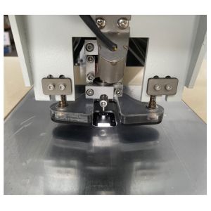 Semi-auto CCD Target Hole Punching Machine For Heat Transfer Labels