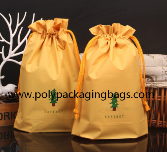 Buy Custom LDPE Rope Tote Bag / Bundle Mouth Gift Packing Bag at wholesale prices