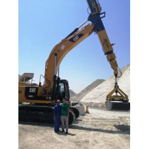 APIE KM220 Efficient And Versatile Excavator Clamshell Telescopic Arm With Depth